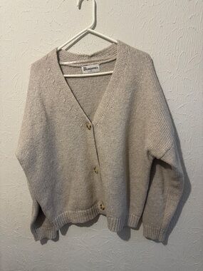 No Boundaries Taupe Button-Front V-Neck Cardigan